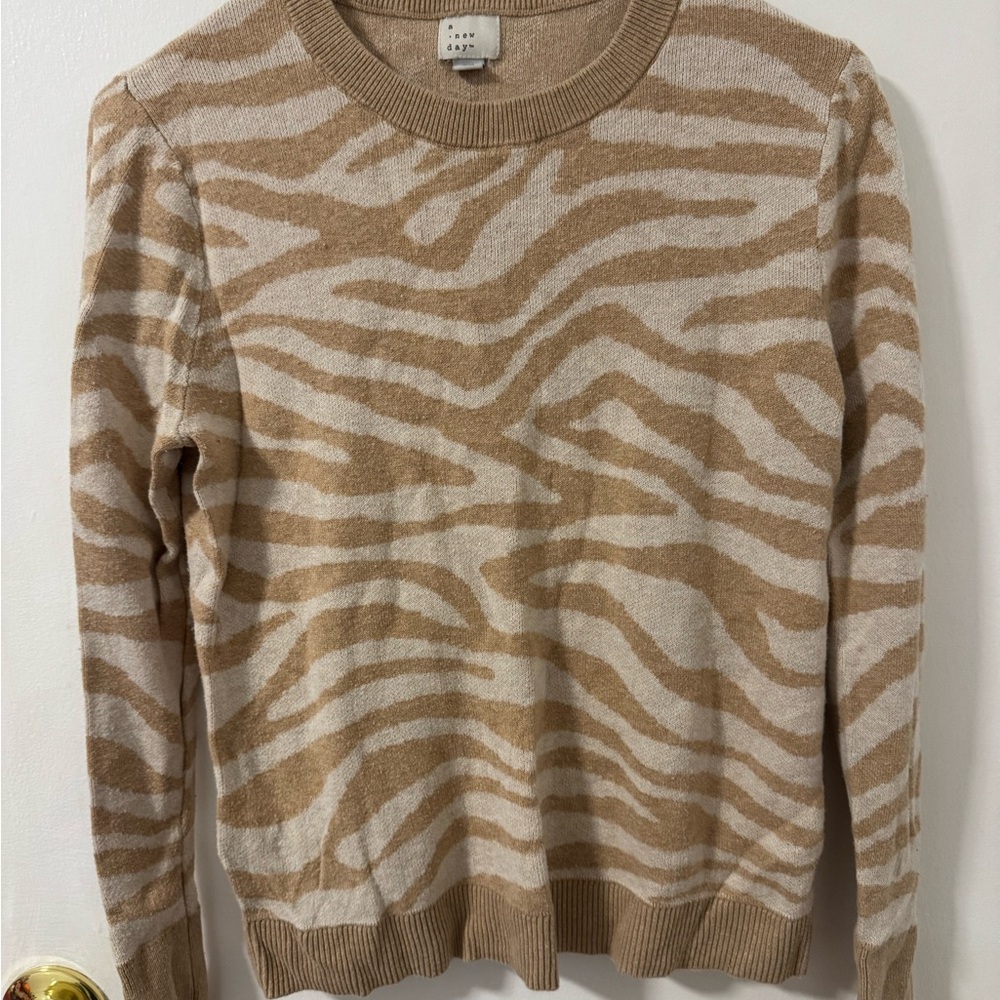 A New Day Sweater Women’s Medium Zebra Print Tan Brown Black Knit Crew Neck FALL